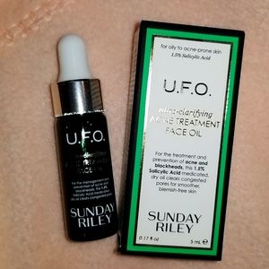 Sunday Riley U.F.O. face oil